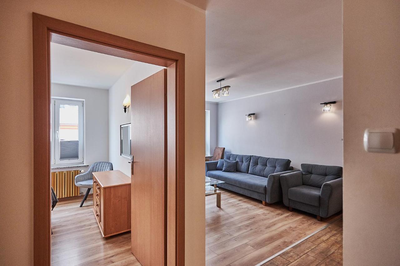 Apartment -zeromskiego 5 *